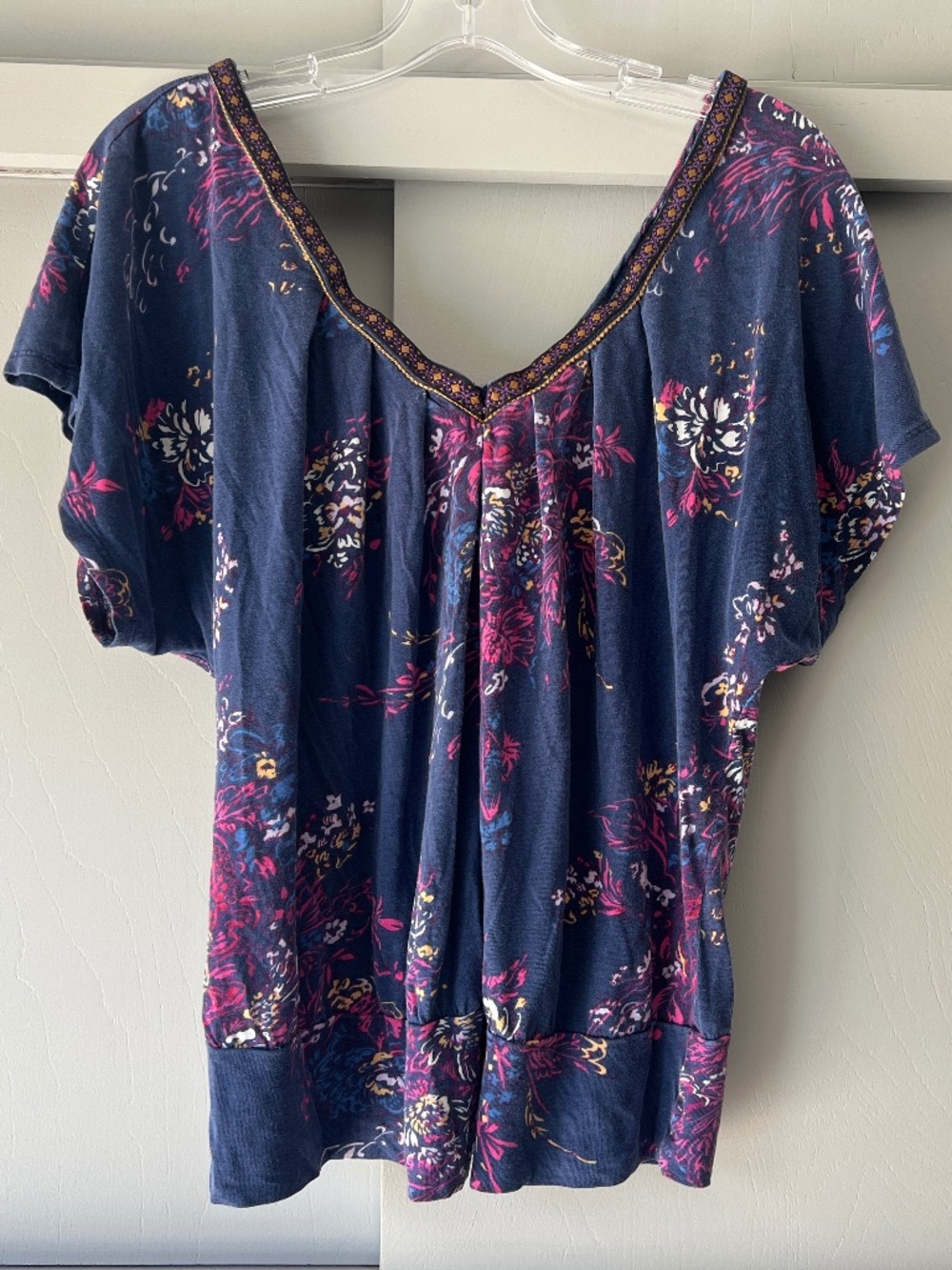 Anthropologie Floral Print Deep V-Neck Flutter Sleeve Boho Tee Top M